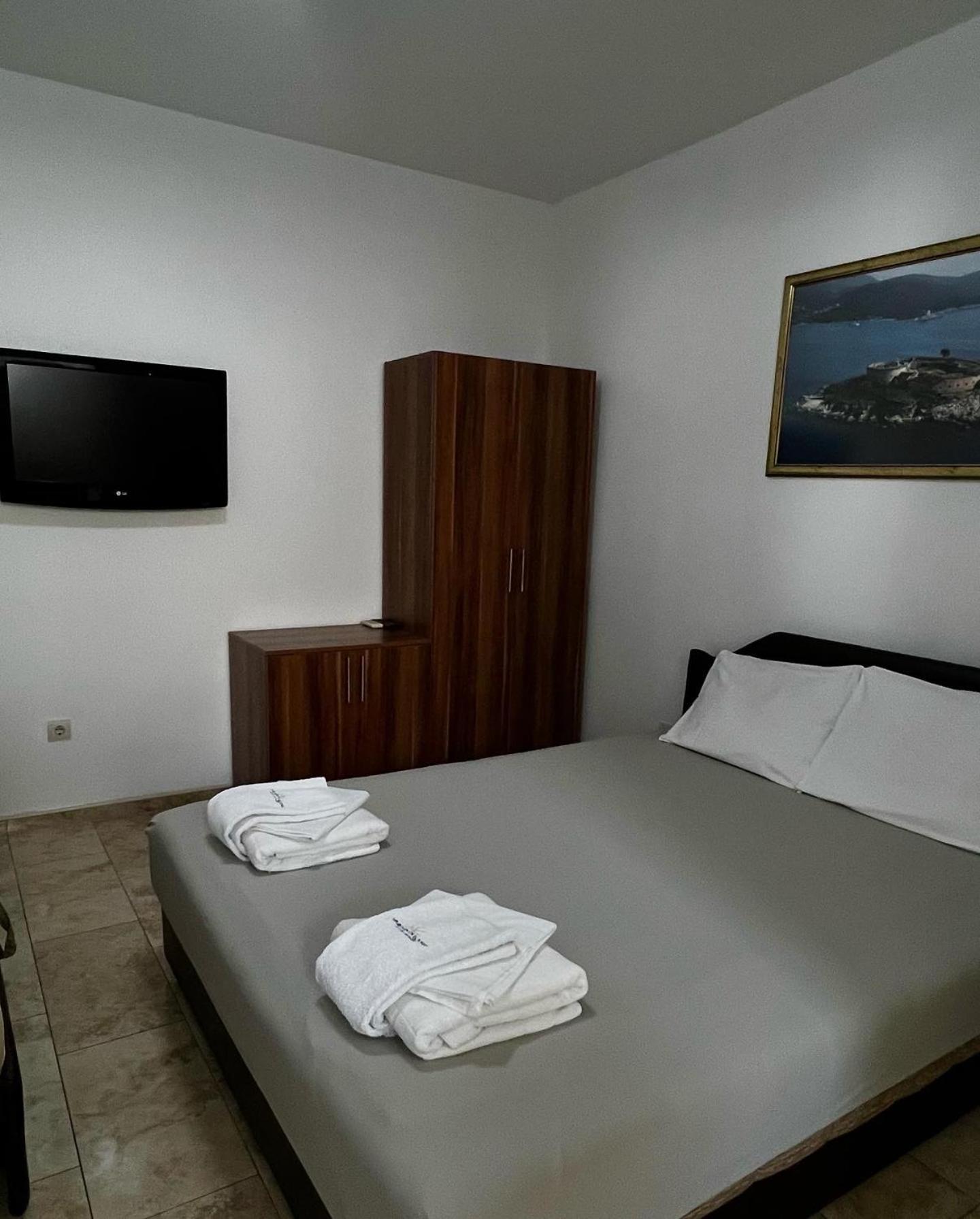 Apartmani Luksic Sutomore Luaran gambar