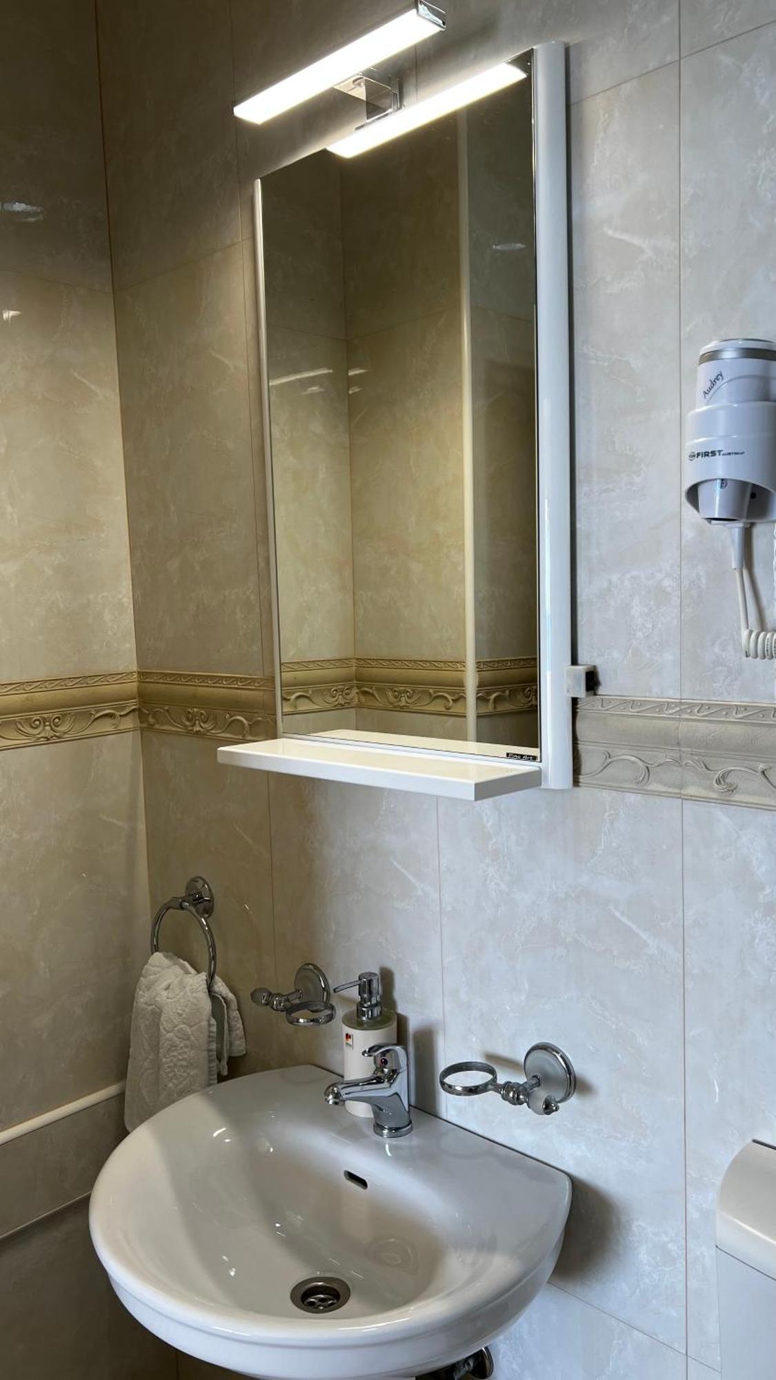 Apartmani Luksic Sutomore Luaran gambar