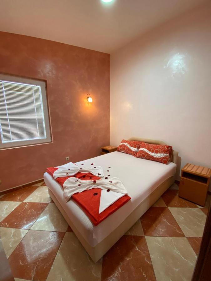 Apartmani Luksic Sutomore Luaran gambar